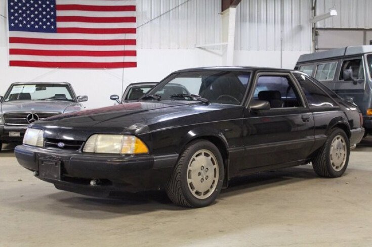Photo for 1991 Ford Mustang